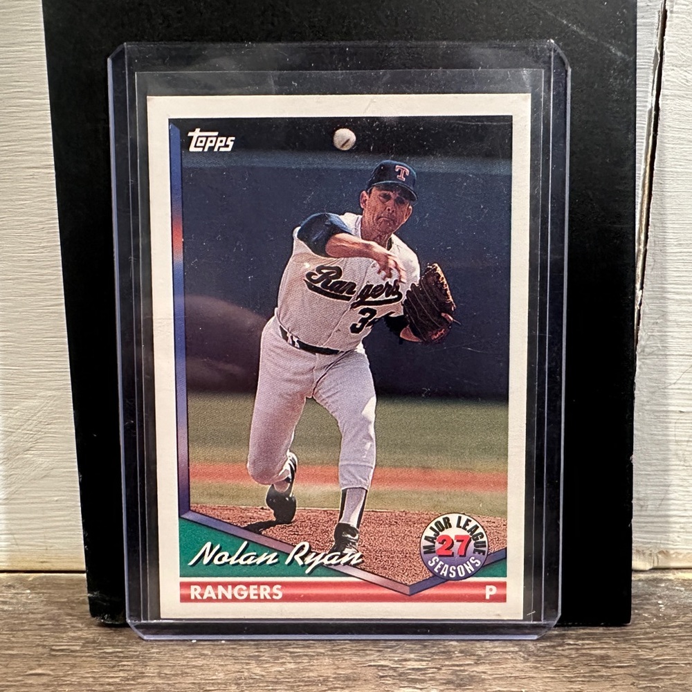 TOPPS 1994 #34 NOLAN RYAN LAST SEASON STAMPED 27 SEASONS BASEBALL CARD